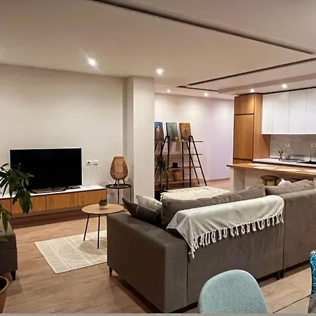 Next Zoo * Тирана